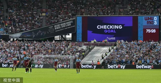 拉什福德：莱万告诉我要多传中，为孔德梅开二度感到高兴