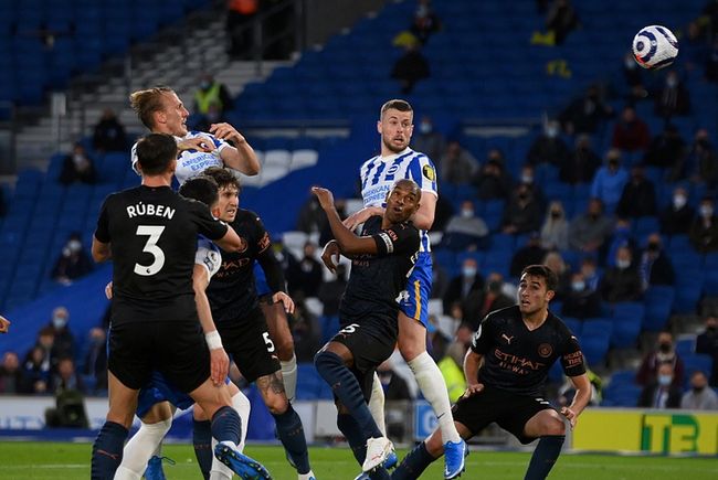 博主：广岛三箭主帅斯基伯目前并不存在去山东泰山的可能性