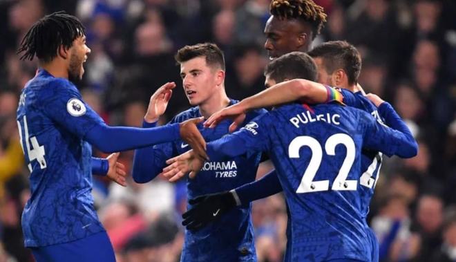 中超11月最佳阵容：法比奥、瓦科领衔，吴曦、王燊超入选